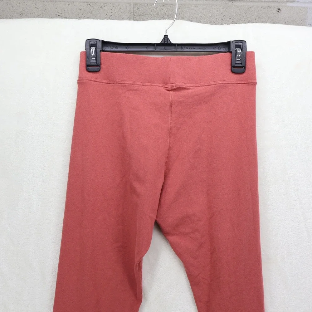 Nike Womens Sportswear Essential Leggings Canyon Rust CZ8528-691 Size M‎